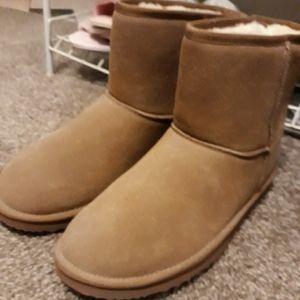 Women's boots